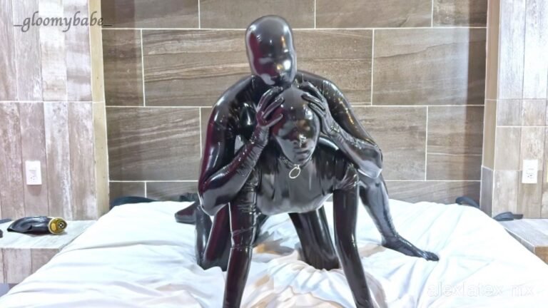 Hardcore fucking rubberdoll - Alex latex
